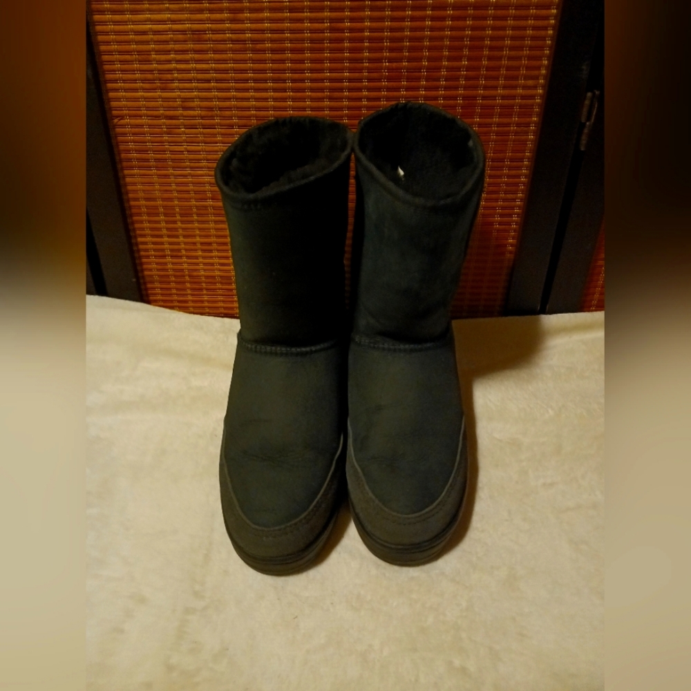 Ugg Australia Snow Winter Boots